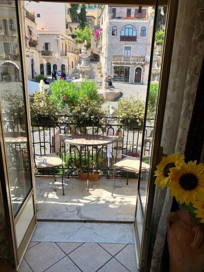 Casa Antica Savoia Apartment Таормина Екстериор снимка